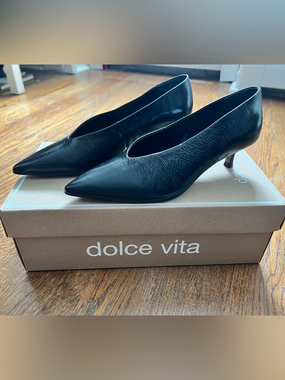 NWT Dolce Vita Black Pointed Toe Kitten Heel Pumps